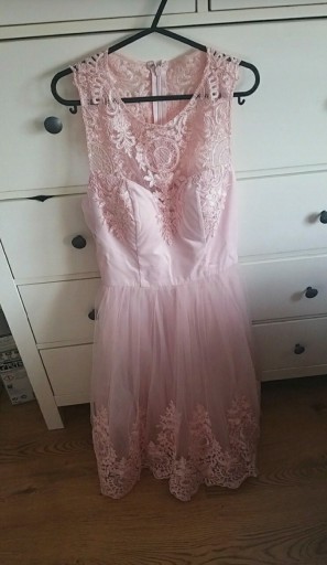 Zdjęcie oferty: Sukienka różowa Chi Chi London rozmiar 40