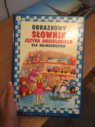 Zdjęcie oferty: Obrazkowy Słownik języka angielskiego