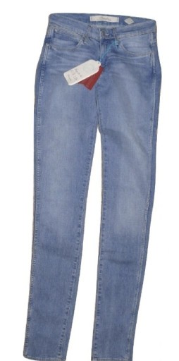 Zdjęcie oferty: Wrangler super fason 1/2 ceny W25 L34 NOWE!!