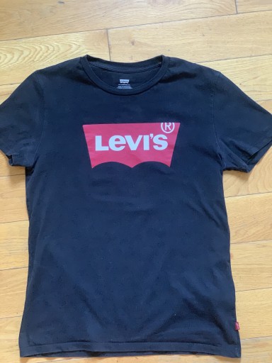 Zdjęcie oferty: Tshirt Levi’s rozm. S