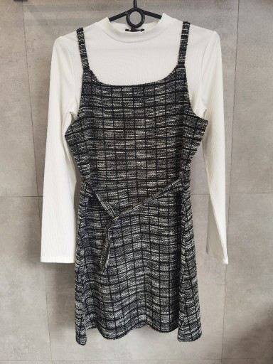 Zdjęcie oferty: Komplet sukienka + bluzka czarny biały galowy