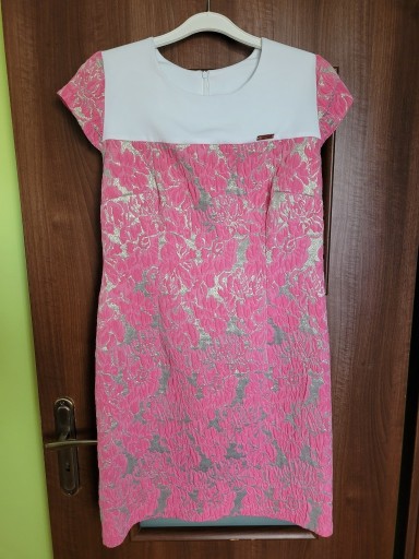 Zdjęcie oferty: Suknia różowa z białym