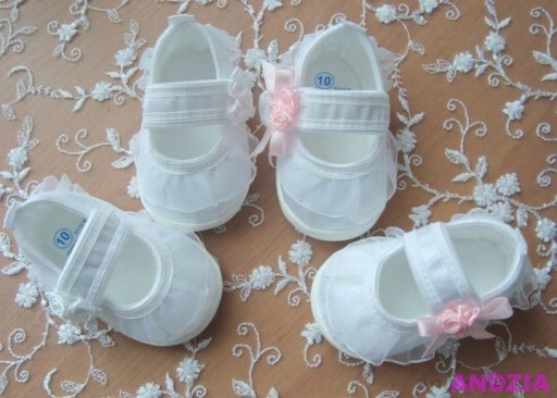 Zdjęcie oferty: PANTOFELKI BUCIKI DO CHRZTU buty 10,11,12,13 cm