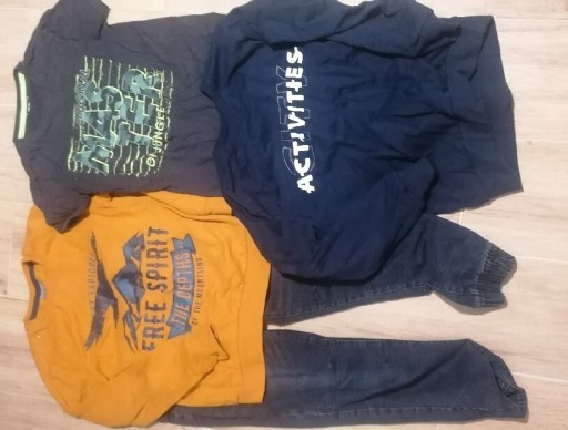 Zdjęcie oferty: Zestaw ubrań dla chłopca 146/152 jeansy 2 bluzy 