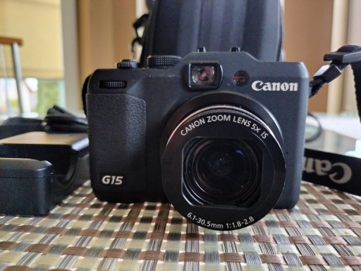 Zdjęcie oferty: Aparat cyfrowy Canon G15 + lampą błyskowa