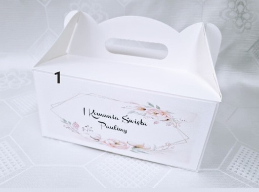 Zdjęcie oferty: Pudełko na ciasto Komunia Personalizacja