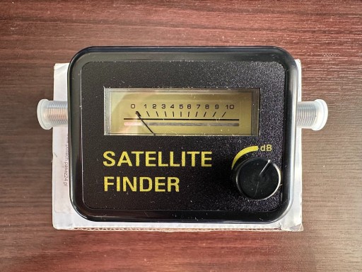 Zdjęcie oferty: Miernik sygnału satelitarnego SAT SF-9503