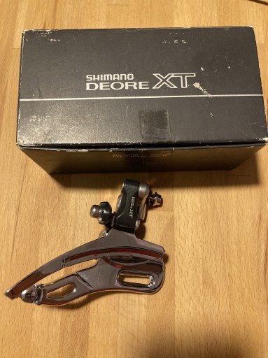 Zdjęcie oferty: Shimano XT FD-M737 direct mount, górny ciąg NOS 