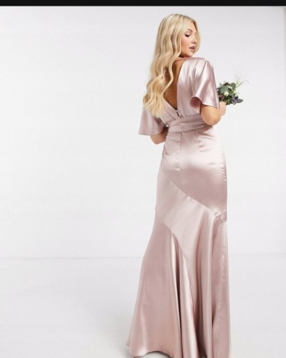 Zdjęcie oferty: DESIGN Bridesmaid sukienka z satyny 34