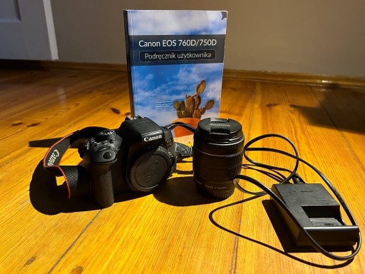 Zdjęcie oferty: Lustrzanka Canon EOS 750D + obiektyw 18-55 mm