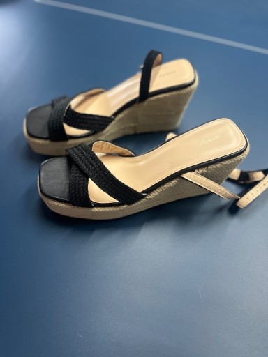 Zdjęcie oferty: Sandały na koturnie / platformie Orsay 41 czarne