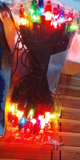 Zdjęcie oferty: Lampki choinkowe tradycyjne 50 żarówek multikolor PRL retro vintage 