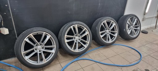 Zdjęcie oferty: Felgi aluminiowe 19 cali 5x112 z oponami Pirelli