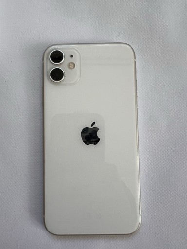 Zdjęcie oferty: Telefon iPhone 11 64 GB biały 87% Kondycja baterii