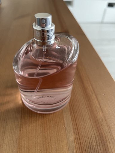 Zdjęcie oferty: Woda perfumowana BOSS FEMME 75 ml tester