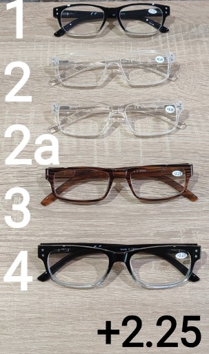 Zdjęcie oferty: Solidne okulary korekcyjne plusy +2.25 z etui 