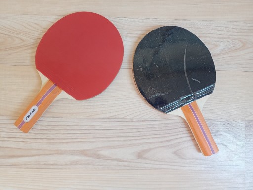 Zdjęcie oferty: Dwie paletki do tenisa stołowego