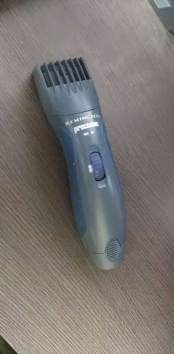 Zdjęcie oferty: Trymer Golarka Remington MB 10