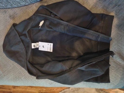 Zdjęcie oferty: Bluza chłopięca Nike rozpinana