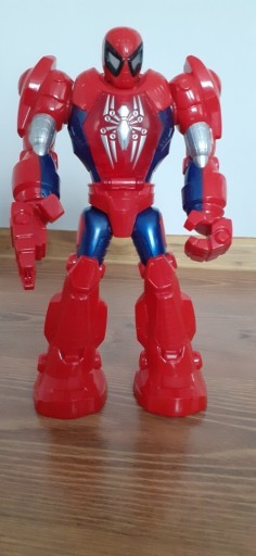 Zdjęcie oferty: Figurka 30 cm zbroja Spiderman (bez mini figurki)