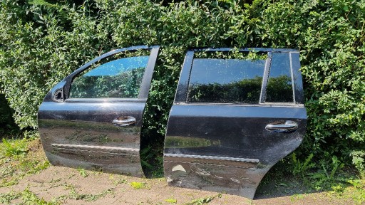 Zdjęcie oferty: Kompletne lewe drzwi lewa strona Mercedes GL X164 