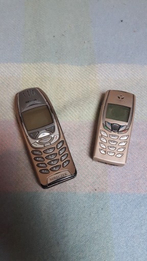 Zdjęcie oferty: Nokia 6310i + Nokia 6510