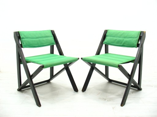Zdjęcie oferty: Para składanych krzeseł, lata 70. 