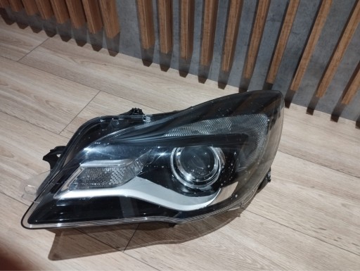 Zdjęcie oferty: Lampa Reflektor Opel Insignia polift prawa