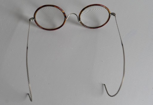 Zdjęcie oferty: Zabytkowe antyczne okulary