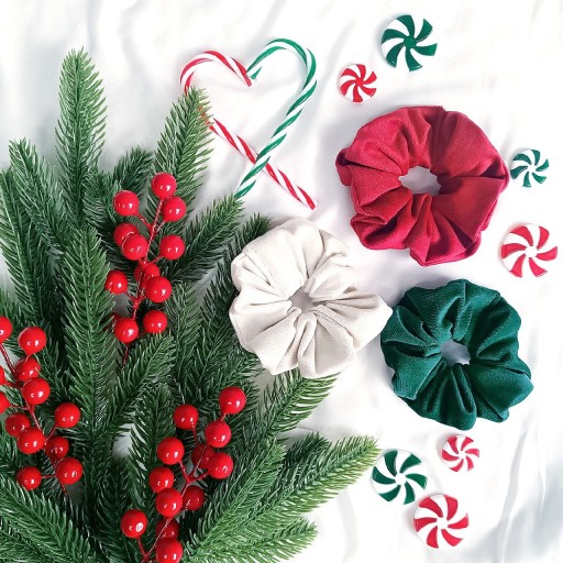 Zdjęcie oferty: Zestaw scrunchies “Merry Christmas” M