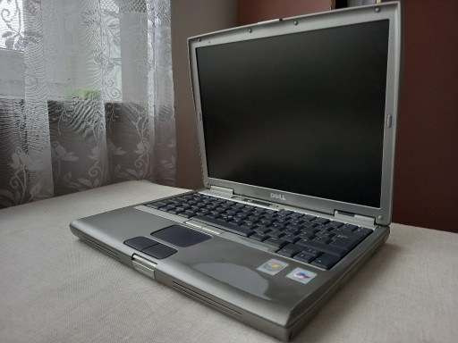 Zdjęcie oferty: Laptop Dell Latitude D600