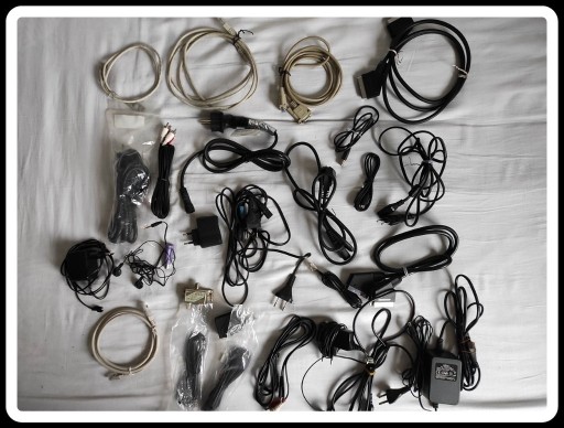 Zdjęcie oferty: kable zasilacze mix elektroniki - Duży zestaw
