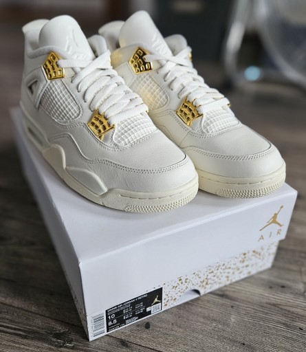 Zdjęcie oferty: Air Jordan 4 Retro „White & Gold” - r. 42