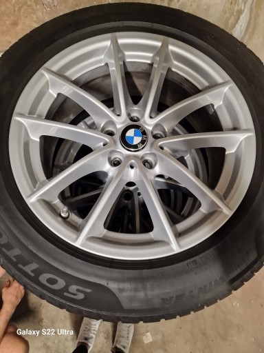 Zdjęcie oferty: Opony zimowe Pirelli plus Alufelgi 17' BMW 