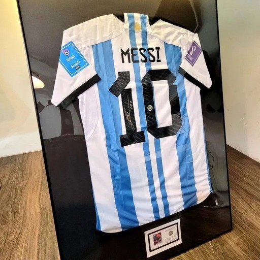 Zdjęcie oferty: Koszulka Mistrzostwa Świata 2022 Argentyna Messi Autograf