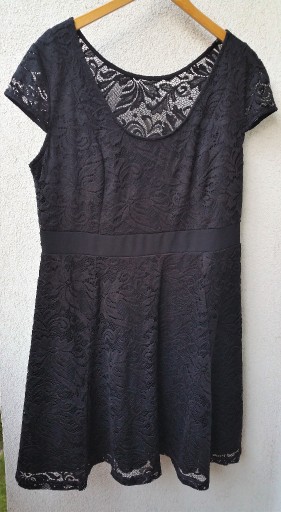 Zdjęcie oferty: 44 /48/XL Body Flirt Duża Suknia Streczowa Koronka