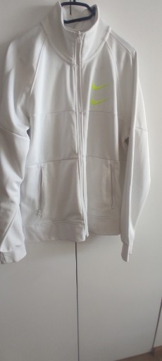 Zdjęcie oferty: Biała bluza Nike Swoosh rozmiar M