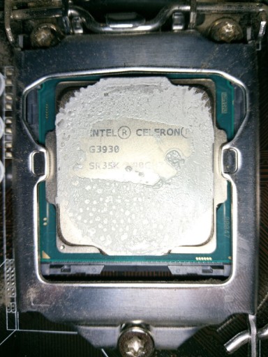 Zdjęcie oferty: Procesor Intel Celeron G3930 2,90GHz 