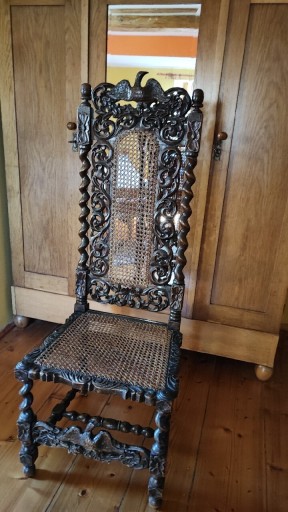 Zdjęcie oferty: Zabytkowe krzesło XIX w.