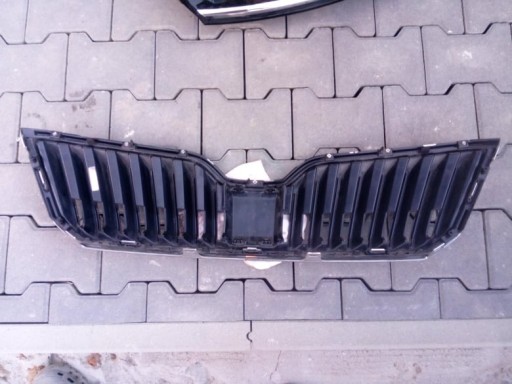 Zdjęcie oferty: Grill Skoda Octavia 3 LIFT IDEAŁ