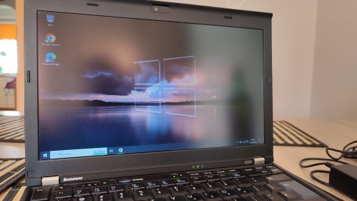 Zdjęcie oferty: Lenovo ThinkPad X220. i5/6Gb-ram/128 ssd 12,5 cala