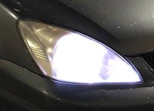 Zdjęcie oferty: LAMPA PRZEDNIA PRAWA REFLEKTOR LANCER VII 04-