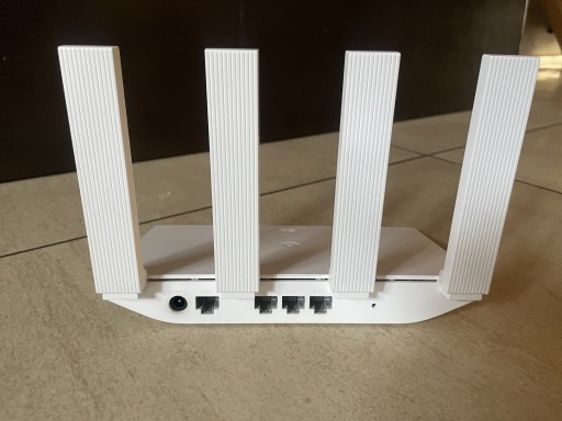 Zdjęcie oferty: Router bezprzewodowy  WiFi Huawei ws5200