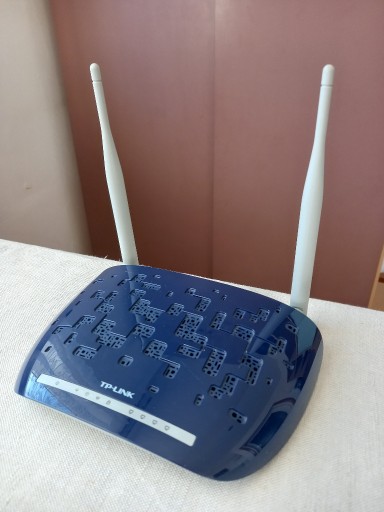 Zdjęcie oferty: Router TP-LINK TD -W8960N 