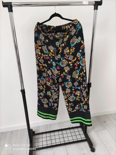 Zdjęcie oferty: Spodnie eleganckie culotty River Island plus size