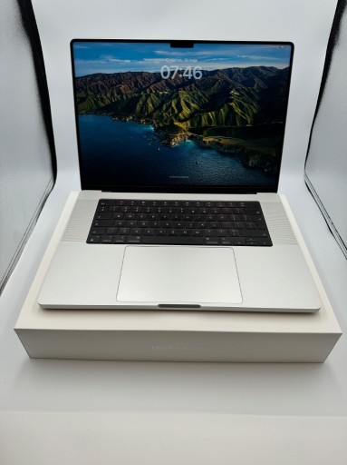 Zdjęcie oferty: Apple MacBook Pro 16,2" M2 16GB RAM 1TB SSD 2023