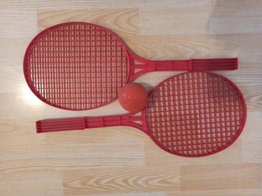 Zdjęcie oferty: Dwie plastikowe rakiety do badmintona