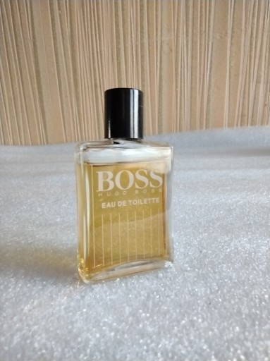 Zdjęcie oferty: HUGO BOSS Woda toaletowa 5 ml miniaturka 