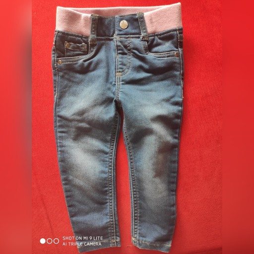 Zdjęcie oferty: Spodnie jeans F&F