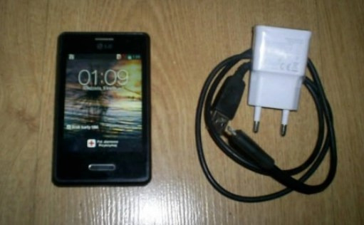 Zdjęcie oferty: telefon LG Optimus lg-e430